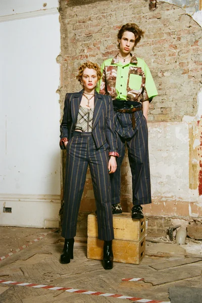 Look 42